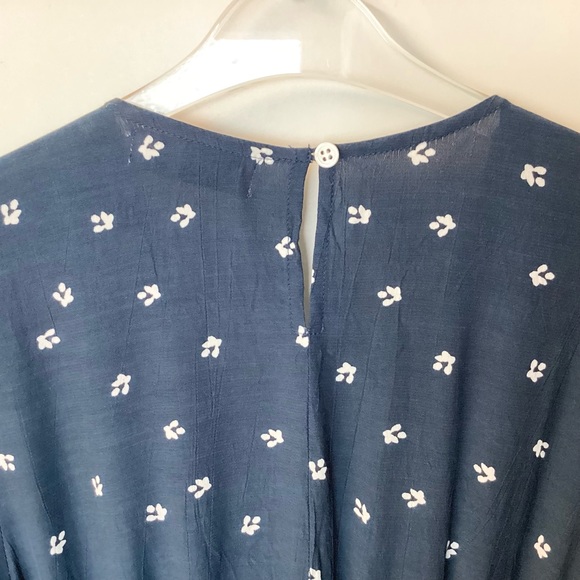 Faithfull the Brand Floral Print Button Front Midi Dress - Blue - 6 - Picture 6 of 11